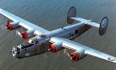 В 1944 году в СССР застрял американский бомбардировщик. Какое неожиданное решение принял пилот самолета?